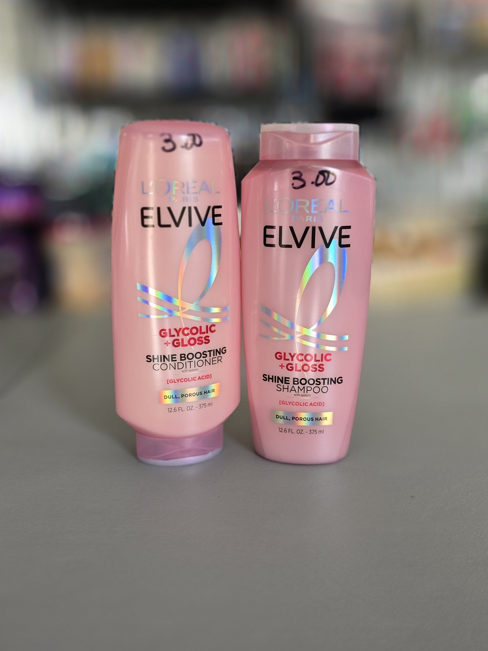 L'Oreal Elvive Glycolic + Gloss Shine Boosting Shampoo & Conditioner - Pink